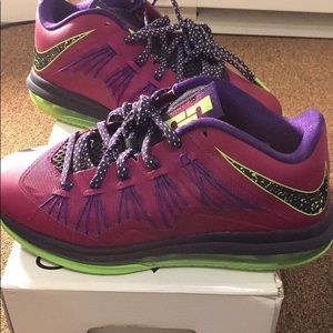 Nike Lebron X low